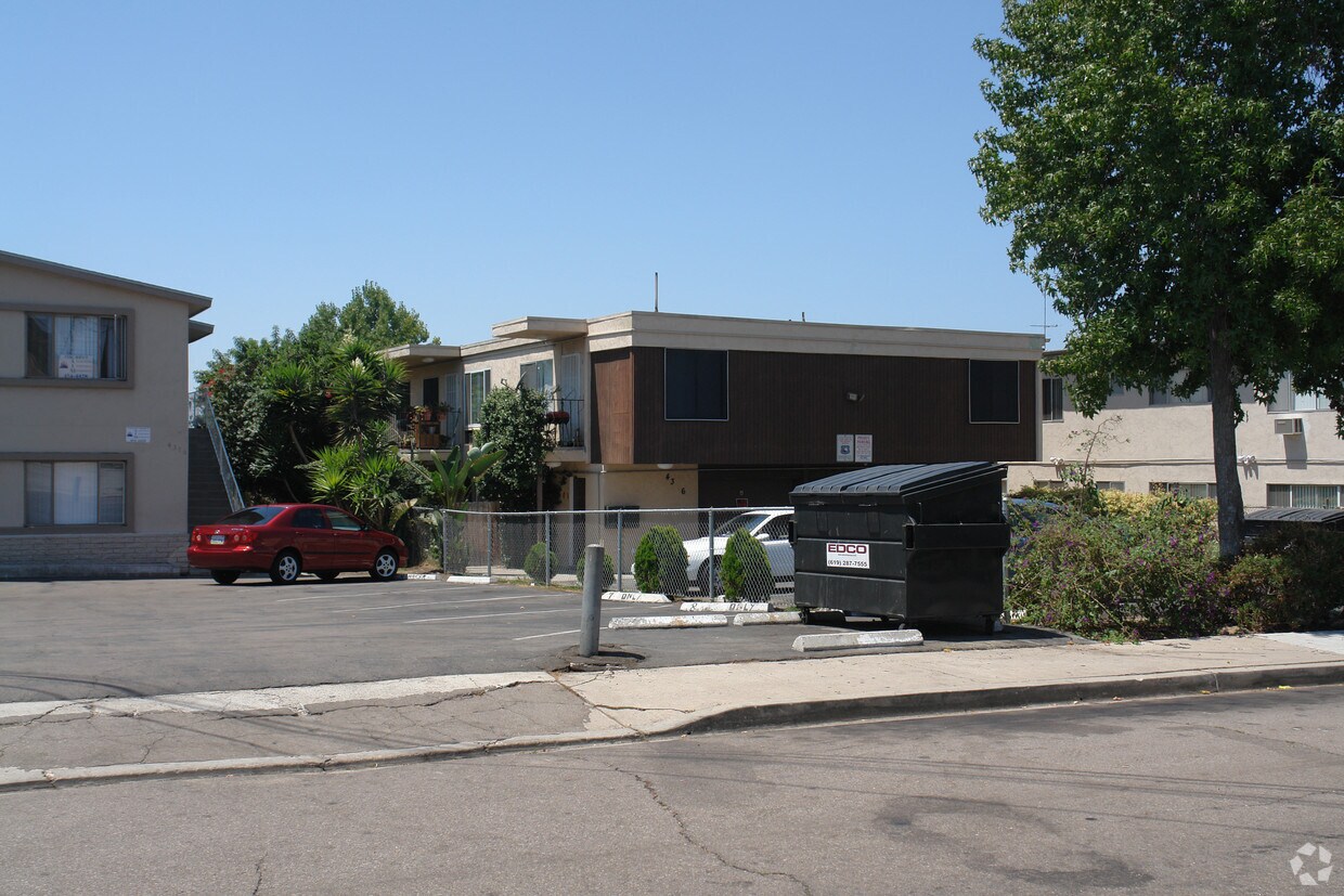 Primary Photo - 4376 Rosebud Ln