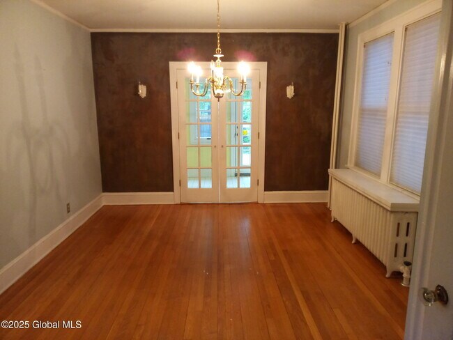 Foto del edificio - 31 Woodlawn Ave