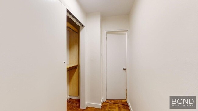 Building Photo - 435 E 79th St