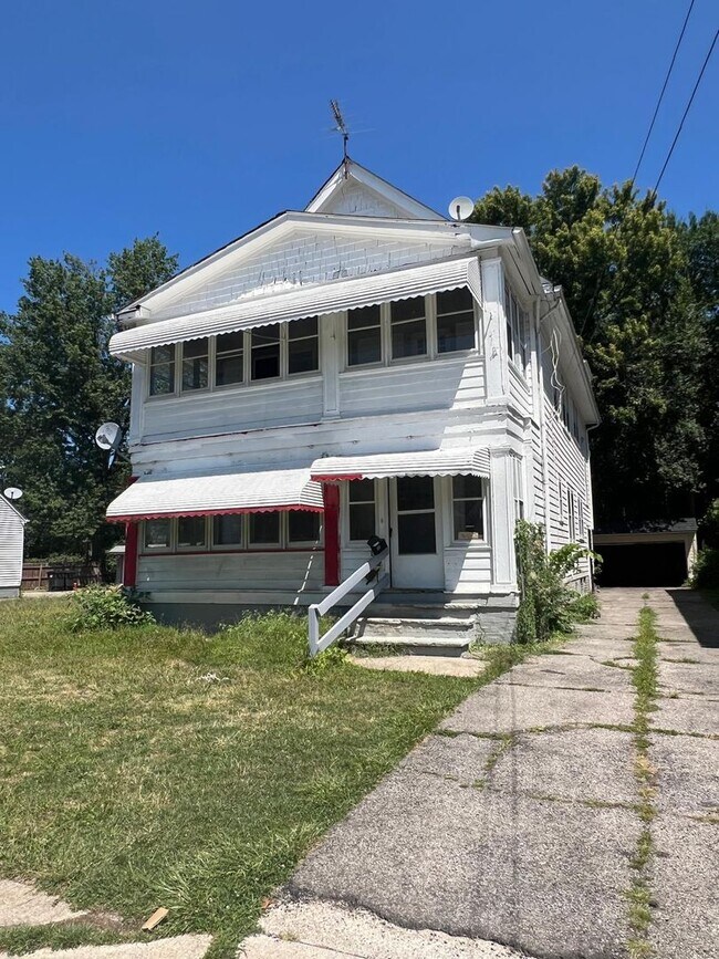 Foto del edificio - 1639 Avalon Rd