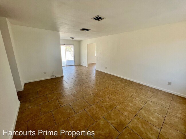 Building Photo - 3 br, 2 bath House - 5884 Bagley Avenue