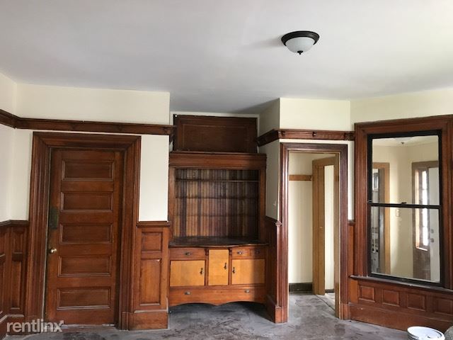 Foto del edificio - 120 Blatchley Ave