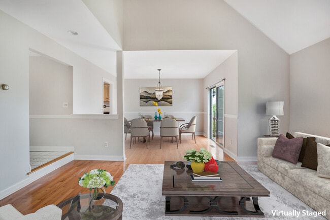 Building Photo - 38 Quarry Ridge Rd