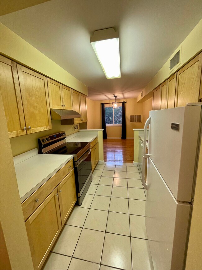 Foto del edificio - 20 Beals Cove Rd