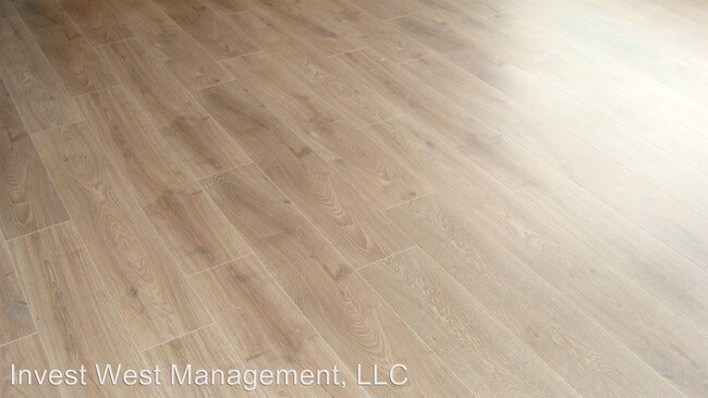 Foto del edificio - 2809 E 19th St
