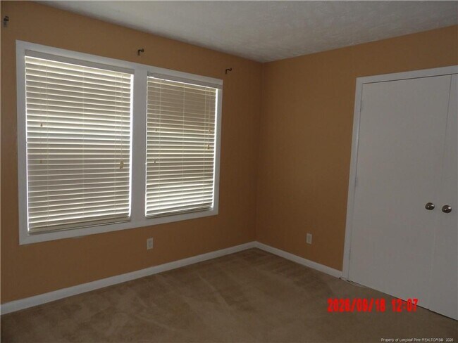 Foto del edificio - 1022 Wood Creek Dr