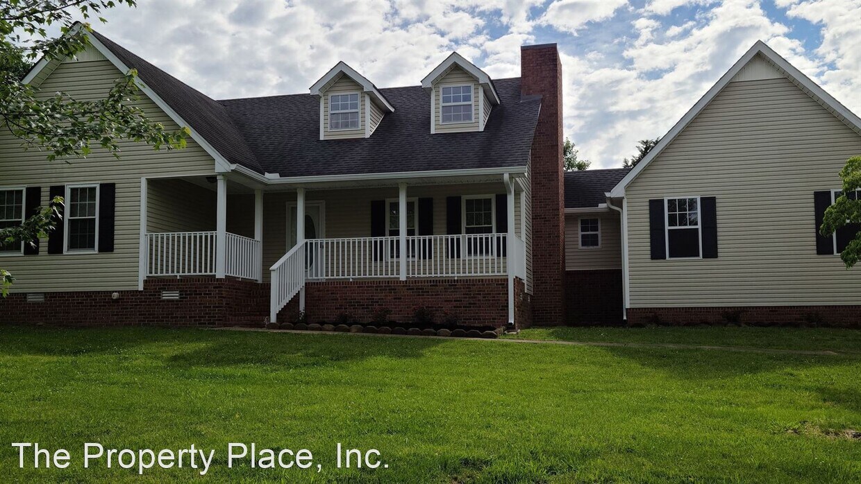 316 Brady Dr, Dickson, TN 37055 House Rental in Dickson, TN