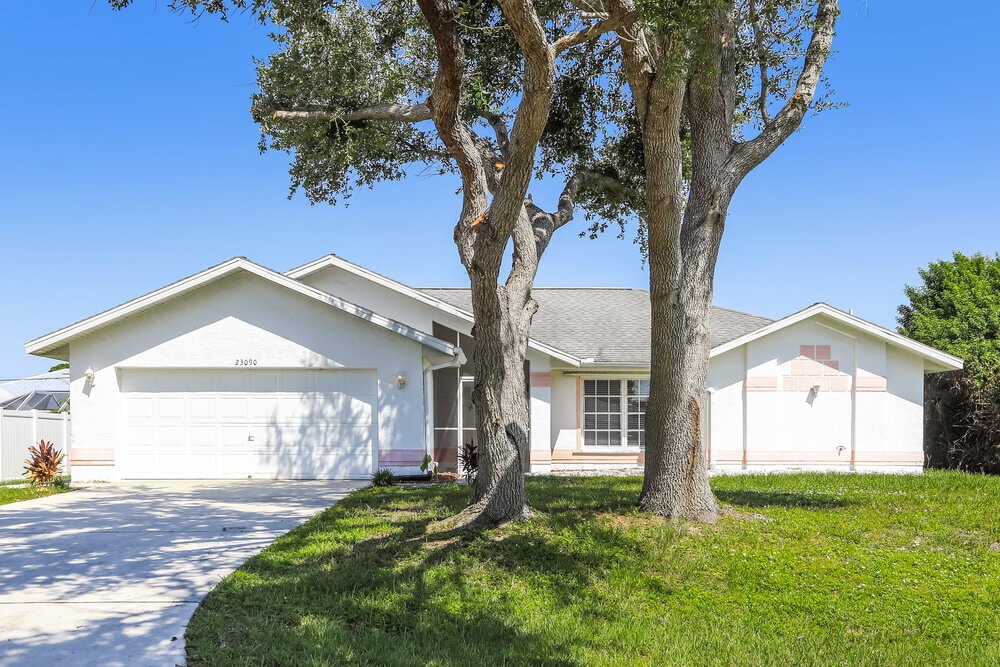 Foto principal - 23090 Rye Ave