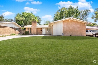 Building Photo - 2936 Sundial Dr