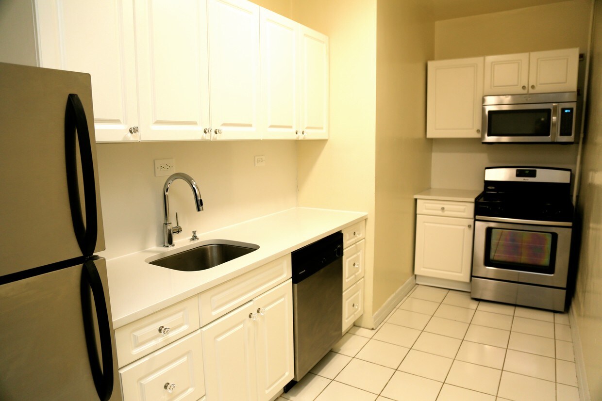 220 Cabrini Blvd, New York, NY 10033 Apartments in New York, NY