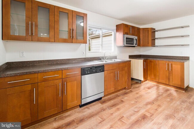 Foto del edificio - 3538 Edwards St