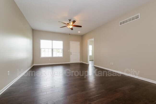 Foto del edificio - 26125 W 141st Terrace