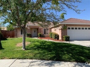 Building Photo - 44329 Hazel Ct