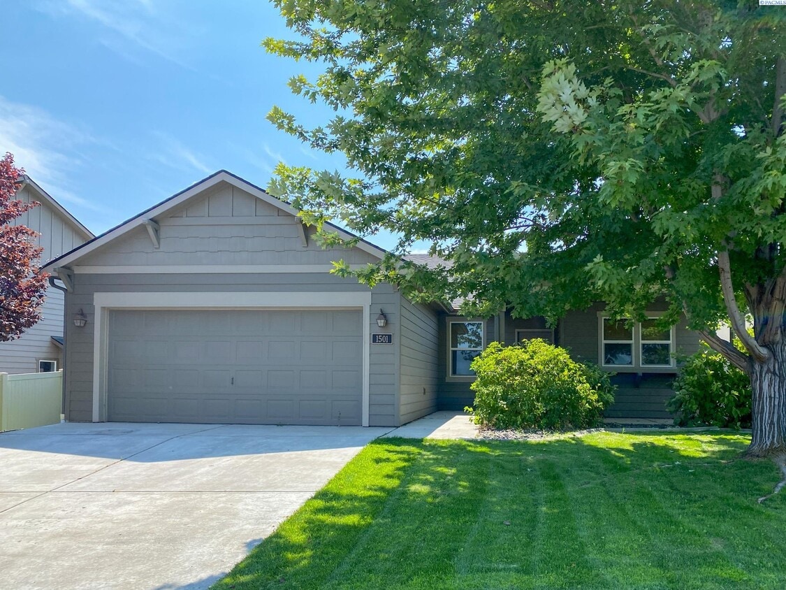 Primary Photo - 3 Bed/2 Bath Richland House