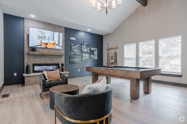 Buffalo Ridge Townhomes - Clubhouse - Buffalo Ridge Townhomes