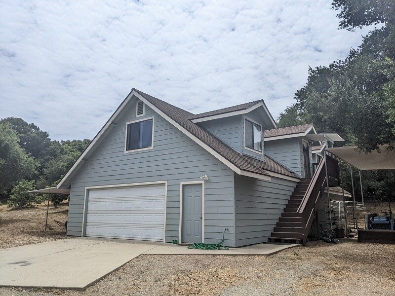 Primary Photo - 1271 Pomeroy Rd