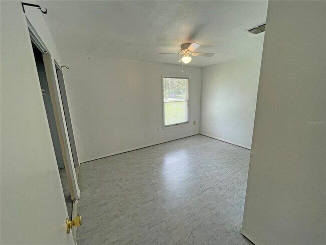 Building Photo - 5601 Avenue G
