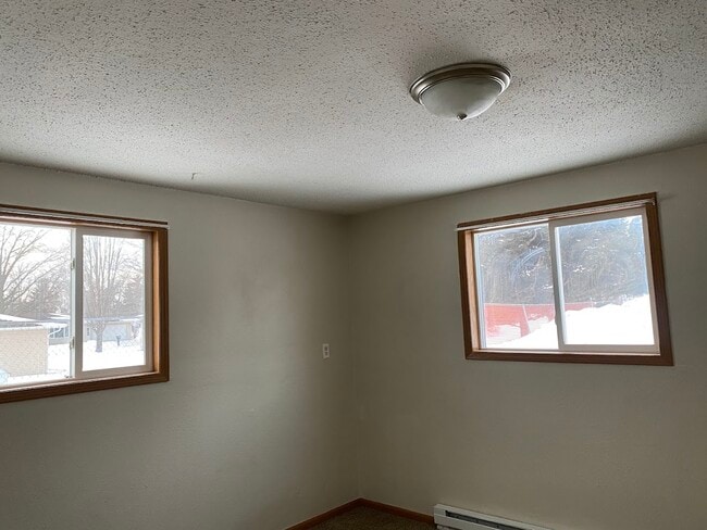 Building Photo - 310 Vinton Ave