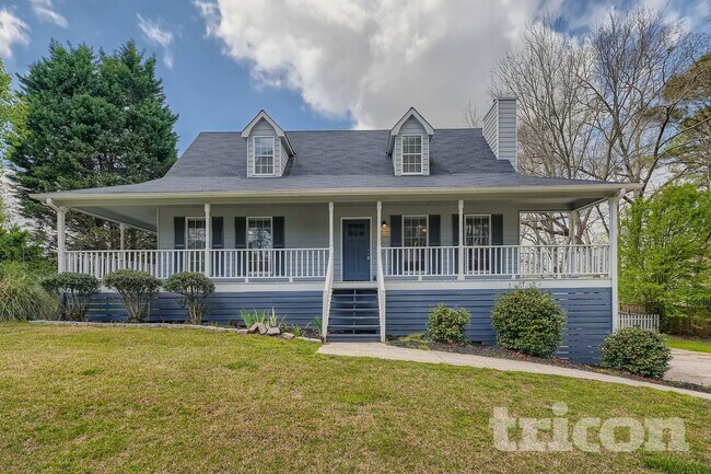 Building Photo - 757 Cedarcrest Rd