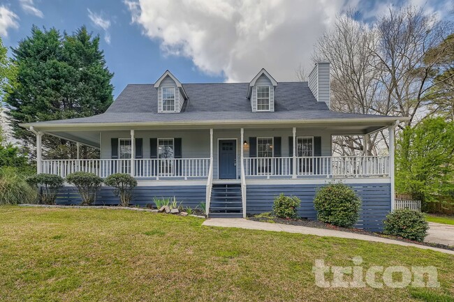 Foto del edificio - 757 Cedarcrest Rd