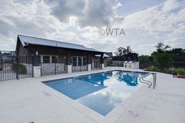 Foto del edificio - 3 bedroom in SAN ANTONIO TX 78249
