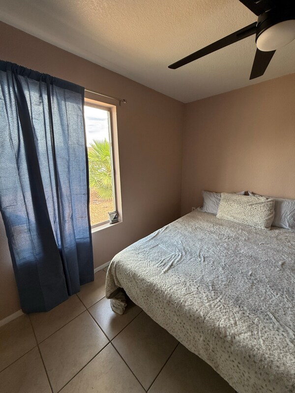 Foto del edificio - 4913 W Granada Rd