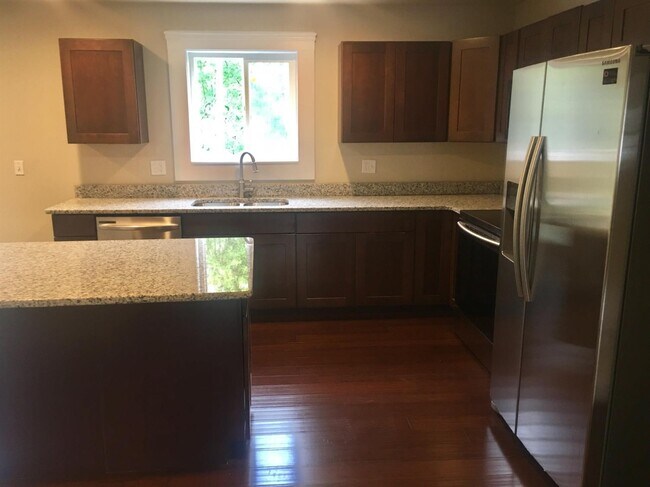 Foto del edificio - 155 N Maple Rd