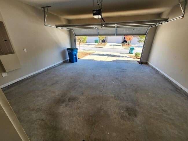 Foto del edificio - 2708 Wild Laurel Ct