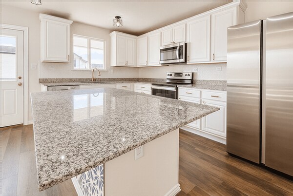 Foto del edificio - 6135 Willow Point Blvd