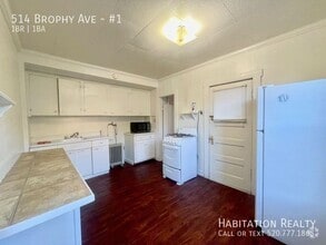 Building Photo - 514 Brophy Ave