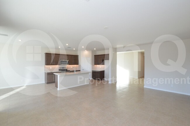 Foto del edificio - 2039 E Piedmont Pl