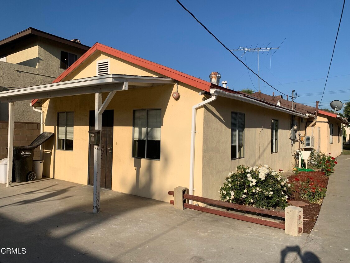 1026 Carob Way, Montebello, CA 90640 Townhome Rentals in Montebello