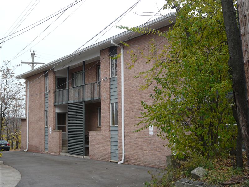 Foto principal - 711 E Kingsley St