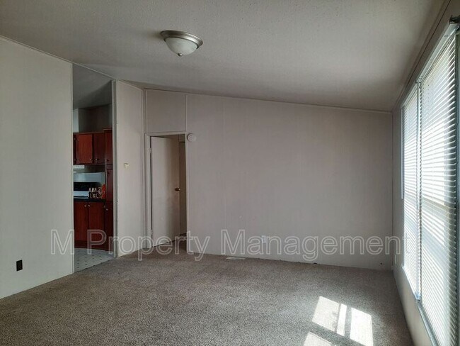 Building Photo - 14901 Voss Pl