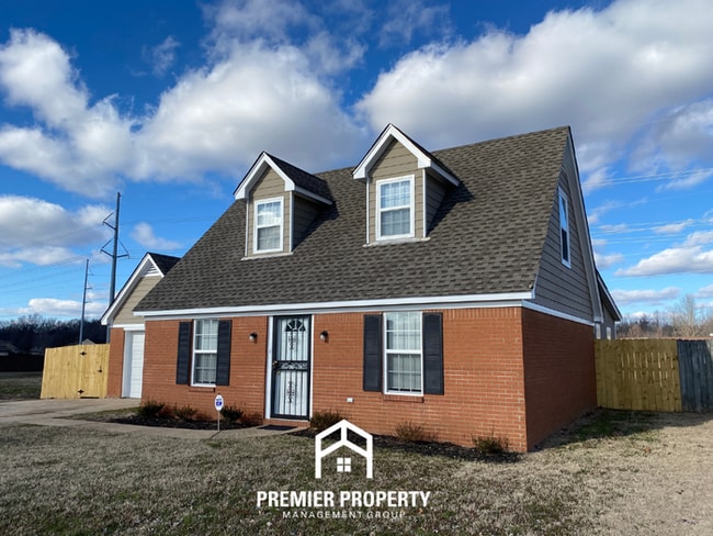 Photo - 7449 Dunbarton Dr House