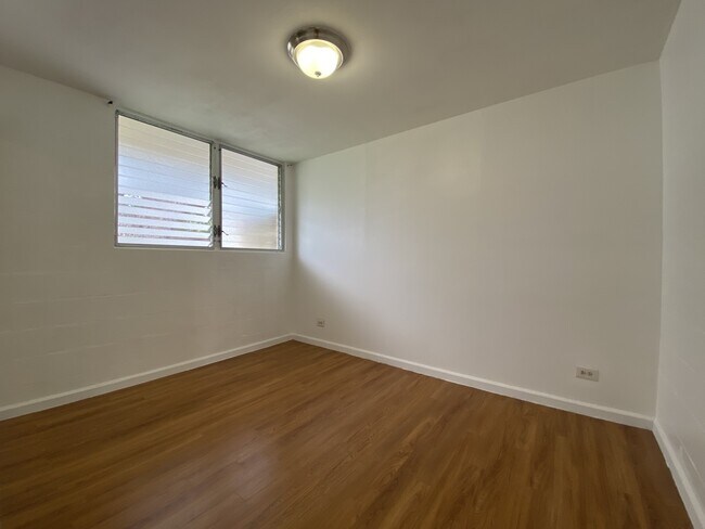 Foto del edificio - 2752 Kahoaloha Ln