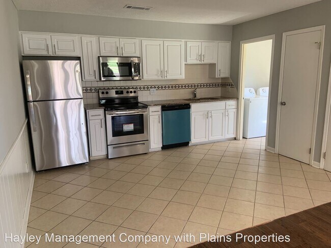 Building Photo - 2 br, 2 bath House - 560 Pride Avenue