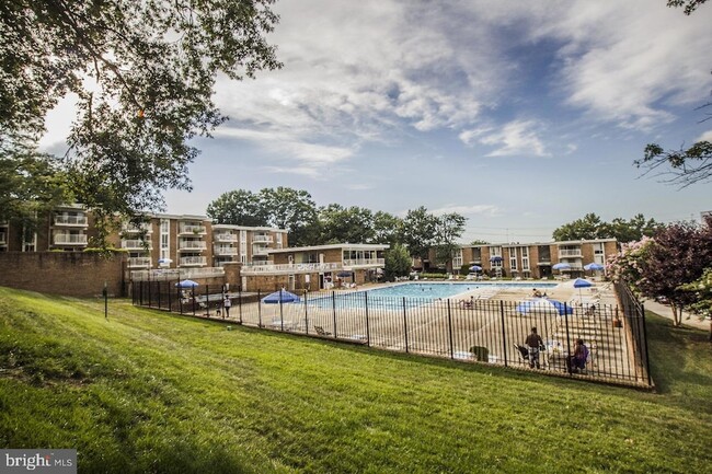 Foto del edificio - 2622 Fort Farnsworth Rd