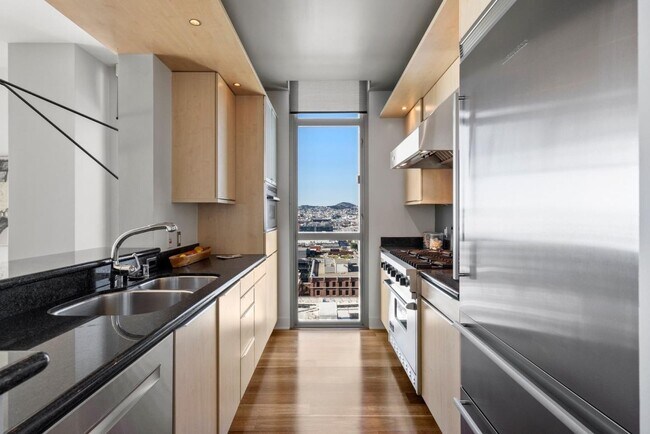 Photo - 2475 Brickell Ave Apartment