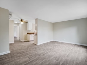 Building Photo - 8127 Stewart and Gray Rd