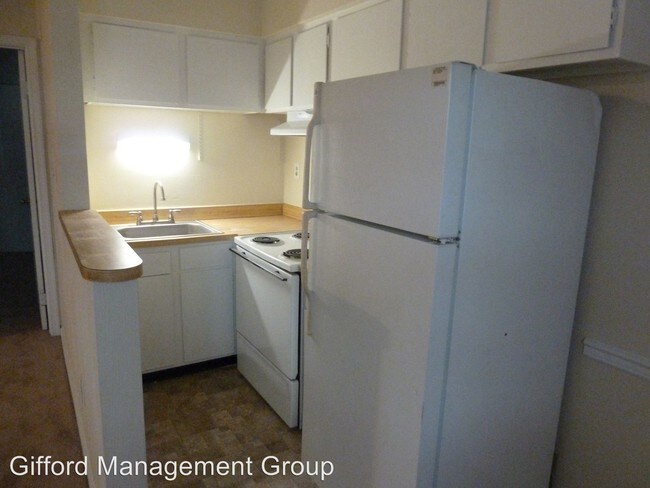 Building Photo - 309 Ashlawn Dr