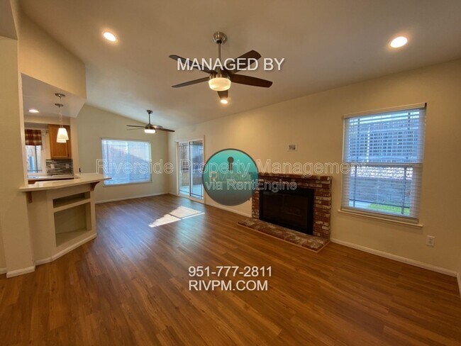 Foto del edificio - 19941 Windwood Cir