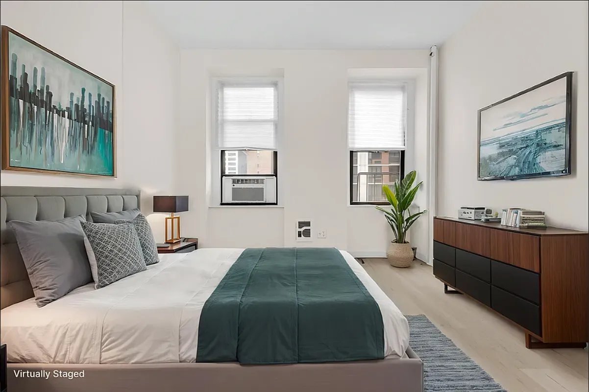 Foto principal - 928 Second Avenue