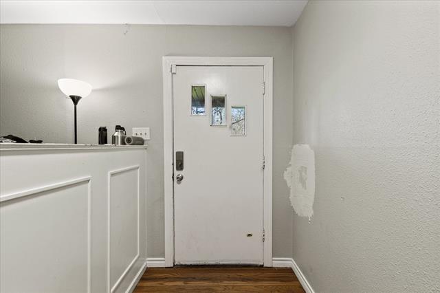 Building Photo - 4016 Acacia St