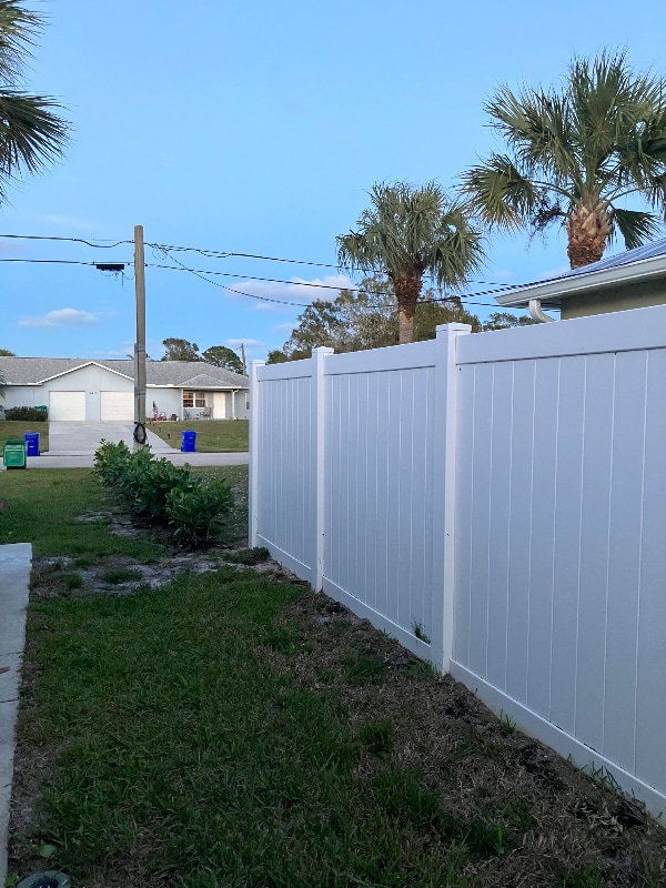 Building Photo - 393 S Wimbrow Dr