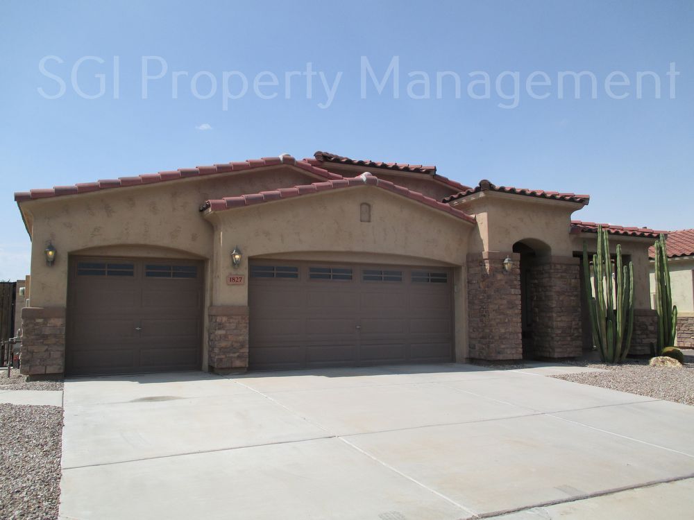 INCREDIBLE CURB APPEAL! House Rental in Casa Grande, AZ