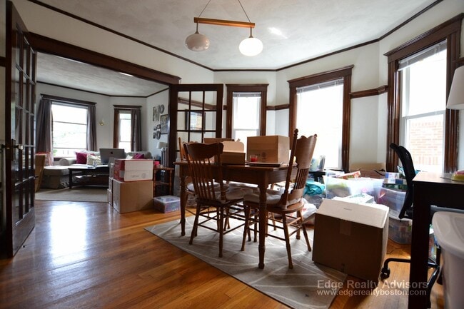 Photo - 10 Atkins St Apartment