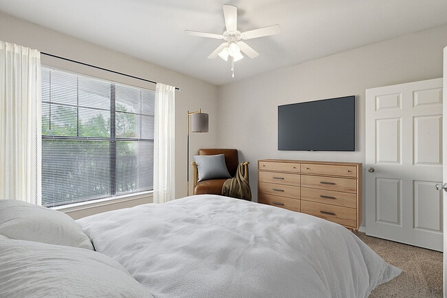 Spacious Bedrooms with Walk-In Closets - Toscana at Valley Ridge