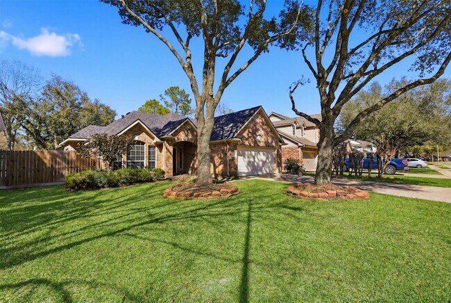 Building Photo - 22326 Merabrook Dr