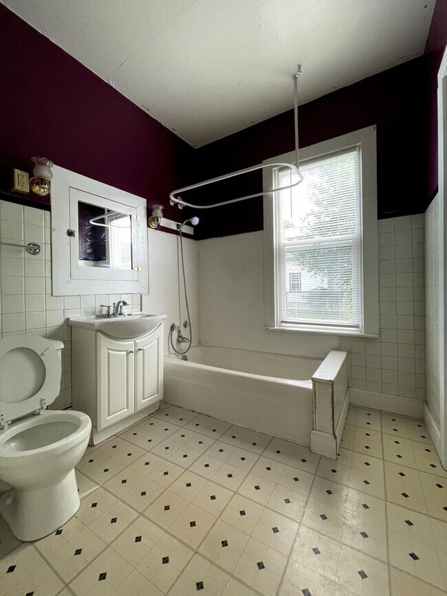 Foto del edificio - Three Bedroom Single Family Home In La Crosse